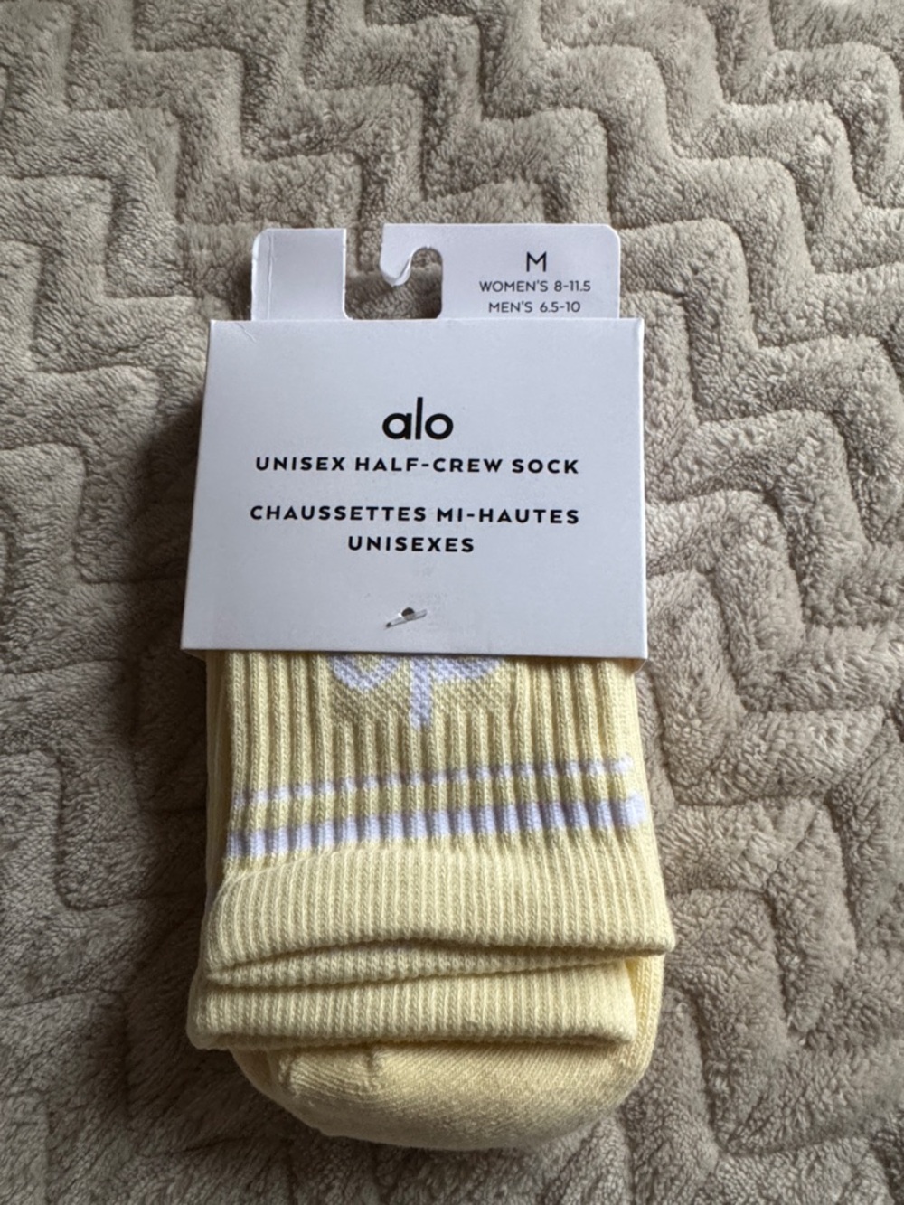 ALO Yoga Unisex Half-Crew Socks in Light Yellow with White Stripes